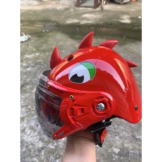Mũ bảo hiểm khủng long có kính chắn cho bé trai bé gái siêu cute