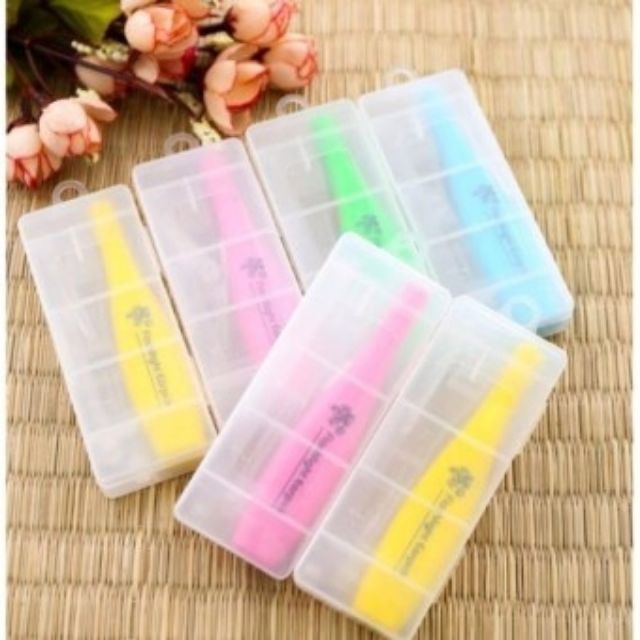 Lấy ráy tai có đèn có hộp