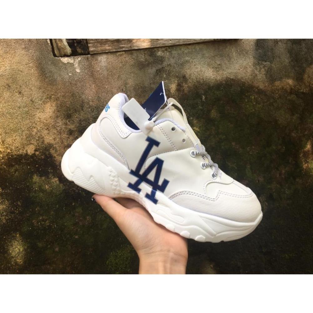 Giày độn đế MLB la trắng chữ xanh thể thao sneaker nam nữ Hot trend tăng chiều cao đế 5 phân