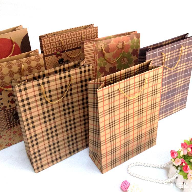 Túi Giấy Kraft Cao Cấp,Túi Đựng Đồ Có Quai Xách In Hình Họa Tiết, Dùng Đi Chơi, Du Lịch Tiện Lợi