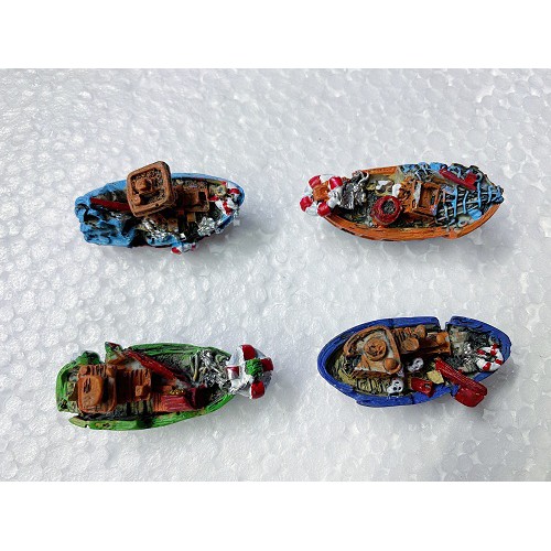 THUYỀN TRANG TRÍ HỒ CÁ NON BỘ 6X3X3CM