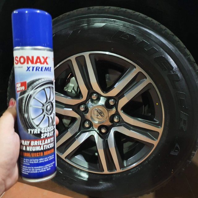 SONAX Bảo Dưỡng &amp; Làm Đen Vỏ TYRE SLOSS SPRAY