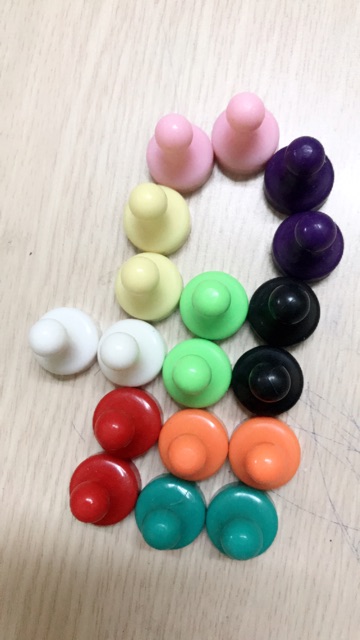 Nam châm đính bảng hình quân cờ