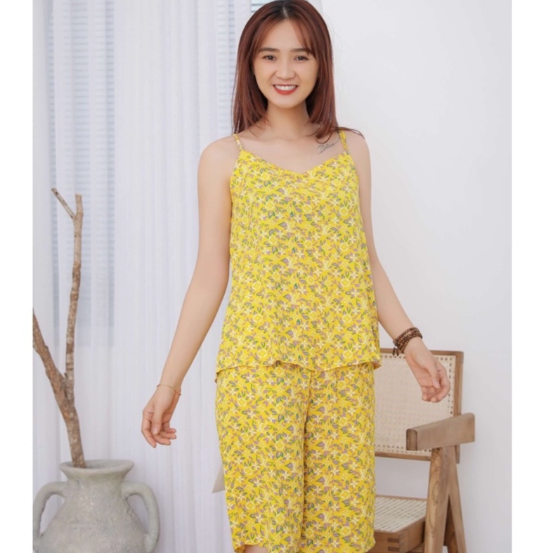 Đồ bộ 2 dây lửng màu vàng họa tiết, phom rộng bigsize Mĩm Store