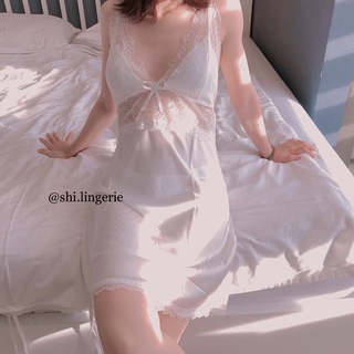 Váy ngủ lụa phối ren