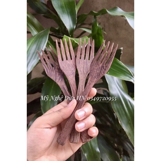 Dĩa gỗ thủ công