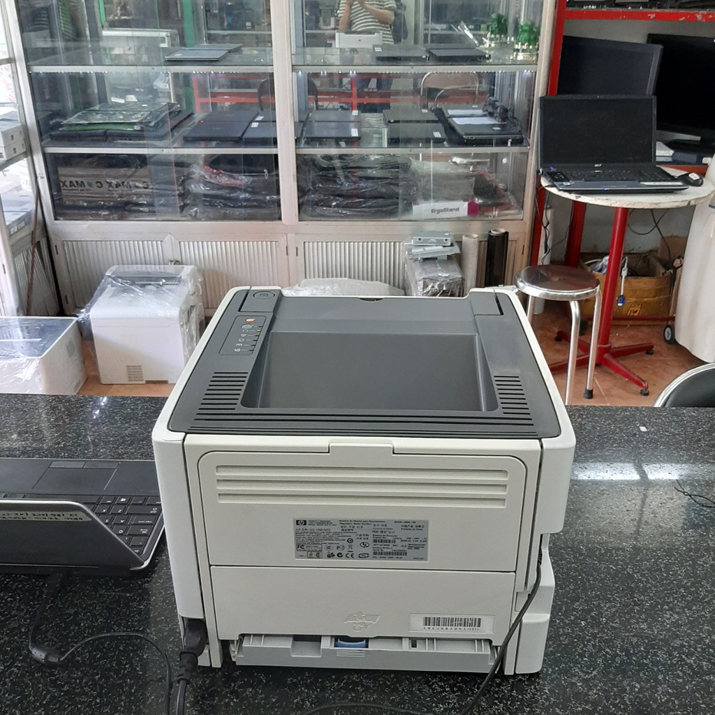 Máy in HP P2015 : in laser, sử dụng cho văn phòng vừa và nhỏ, nhà dân.