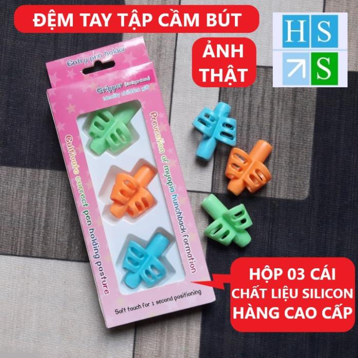 Hộp 03 KÊ TAY silicon PENCIL GRIPS đệm tay xỏ ngón định vị cho bé cầm bút tập viết đúng cách - HS Shop Đắk Lắk