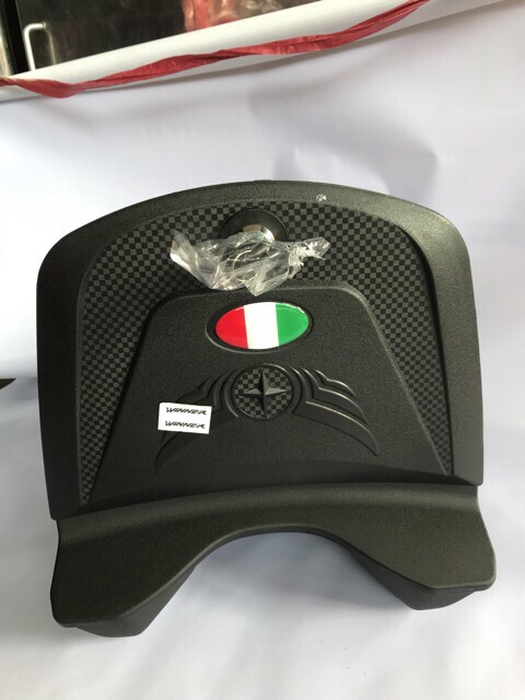 Thùng giữa kiểu givi cho nhiều loại xe