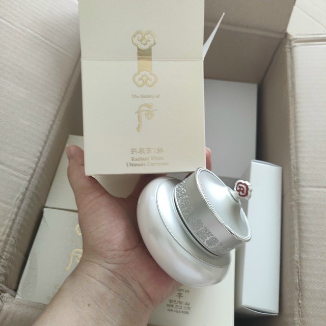 Hũ cao nám Whoo Radiant White Intensive Spot Corrector 50ml