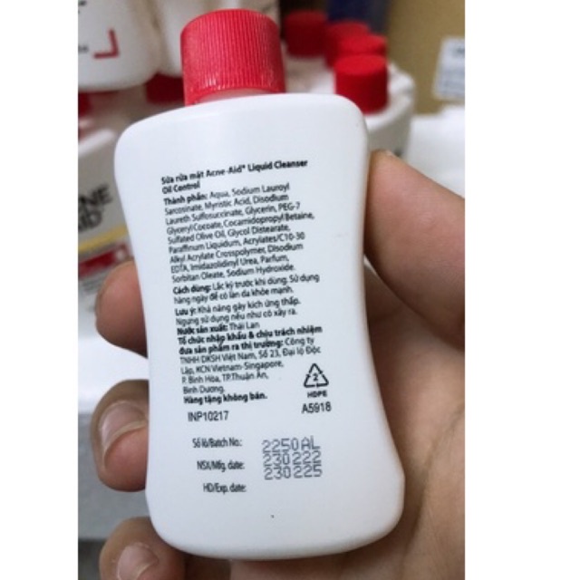 [ Mẫu Mới 30ml ]Sữa rửa mặt &quot;ACNE-AID LIQUI CLEANSER&quot; 30ml Hàng Chính Hãng