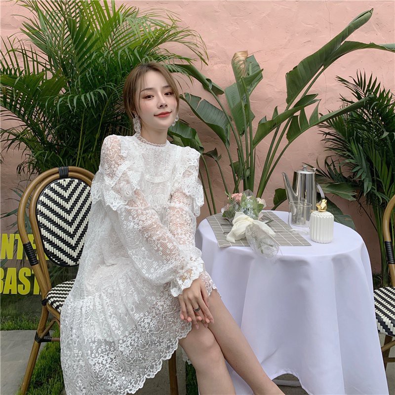 Đầm babydoll ren màu trắng viền bèo EXDT228 EXISTS BEAUTY