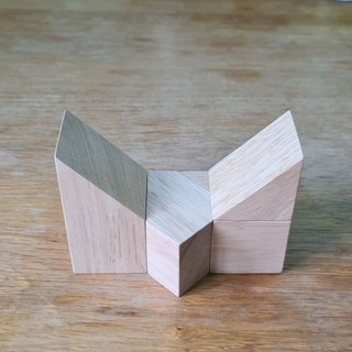 Đồ chơi gỗ - The Small T 3D (Tangram 3D)