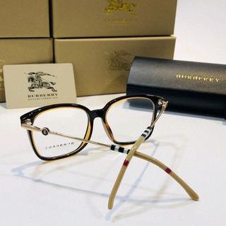 Kính Burberry