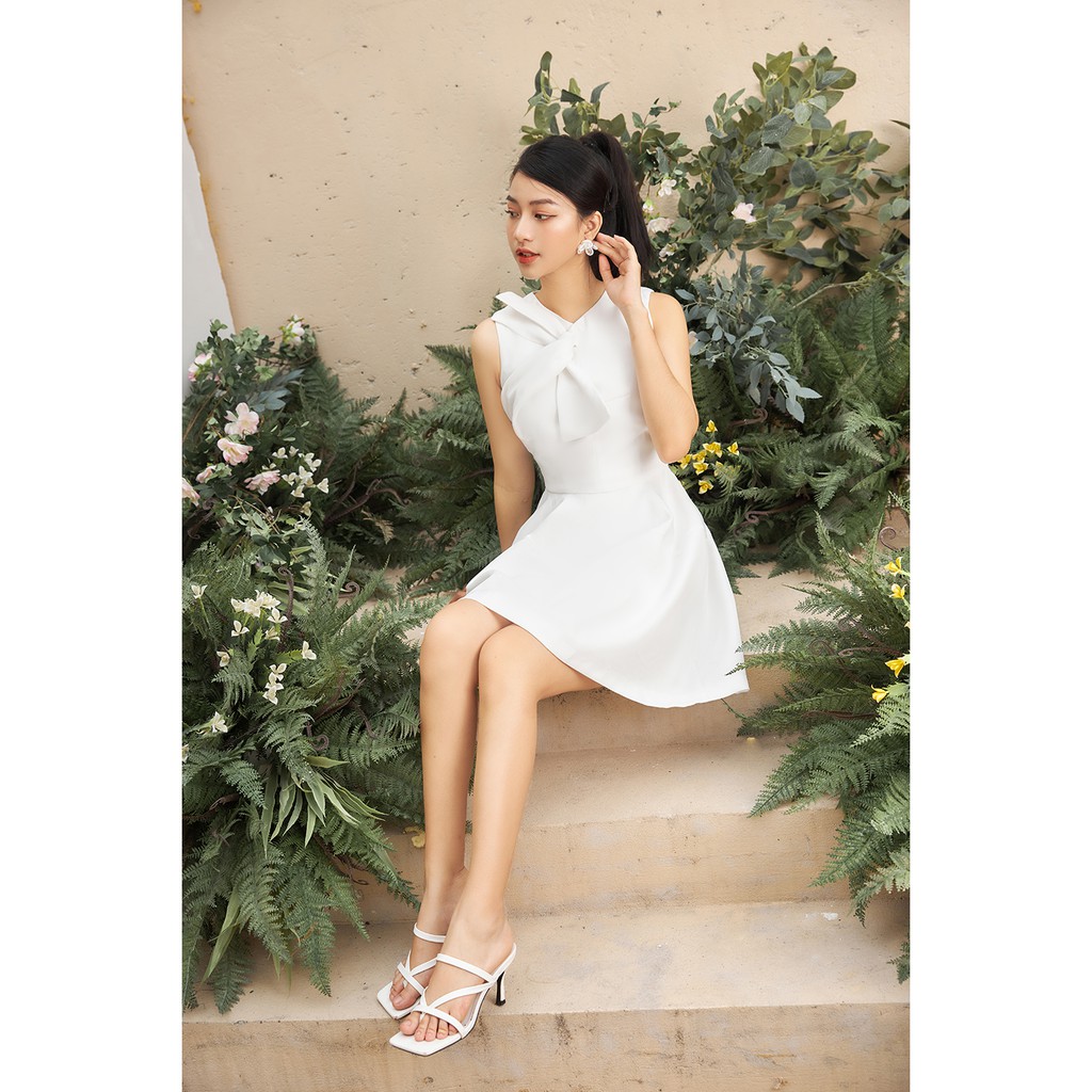 Đầm Xòe Xoắn Nơ Cổ 20 AGAIN DEW0575 | BigBuy360 - bigbuy360.vn