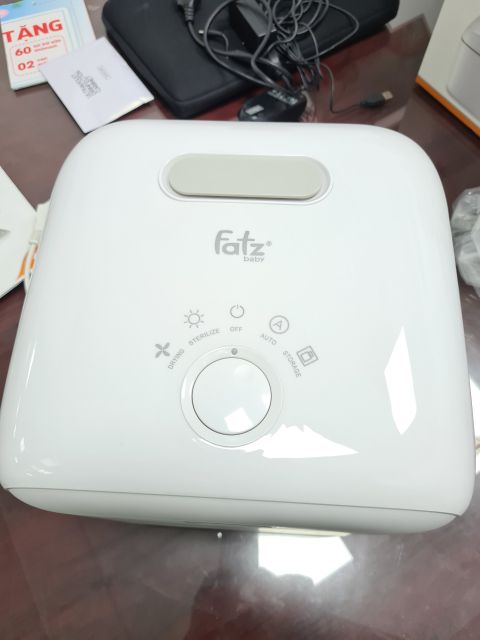 MÁY TIỆT TRÙNG SẤY KHÔ UV FATZ BABY SUPER 3 - FB4715TN