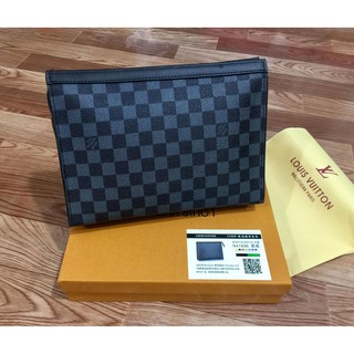 Clutch cầm tay Louis Vuitton da thật size 26