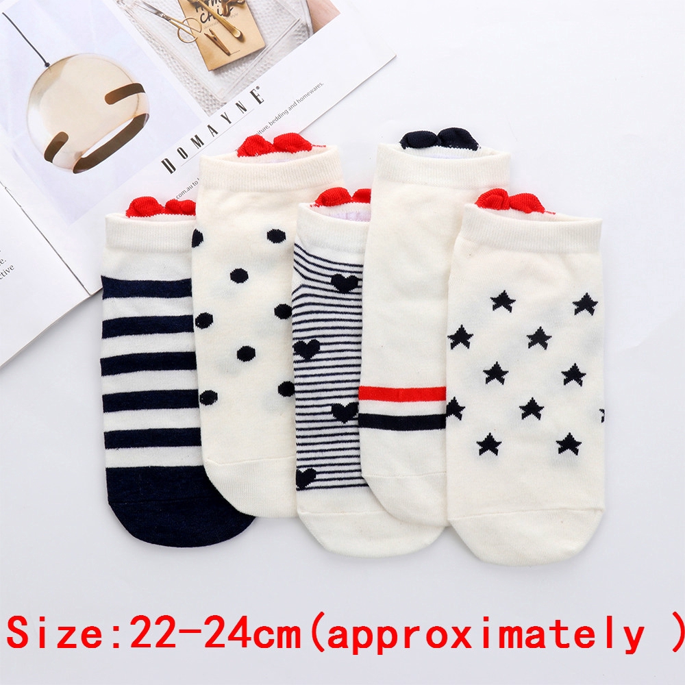 Đôi Vớ Cotton Họa Tiết Trái Tim Dễ Thương Cho Nữ