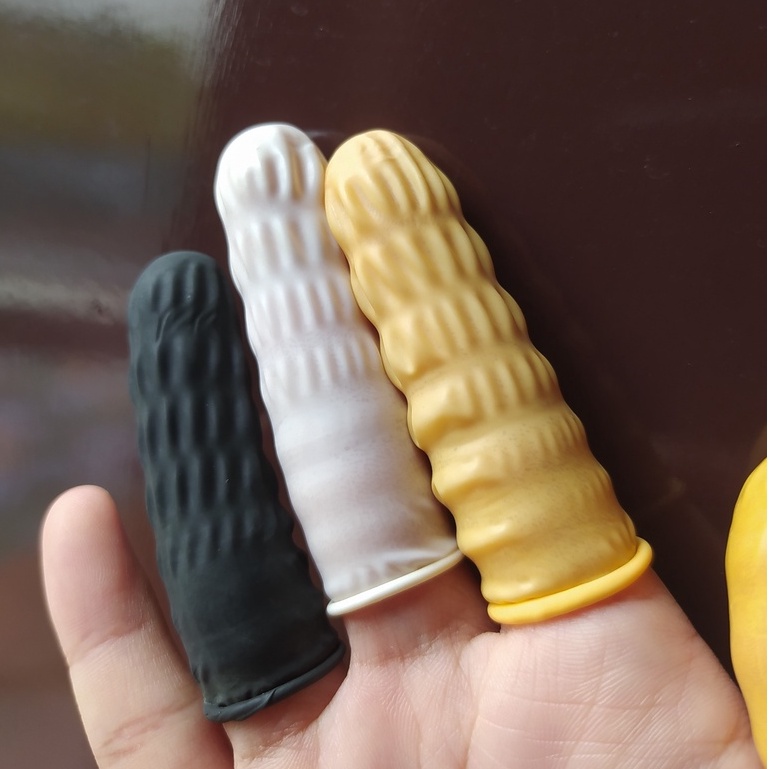 Bao ngón tay có đai chất liệu cao su chống tĩnh điện chống trượt sử dụng một lần tiện lợi 4 màu 500g/túi