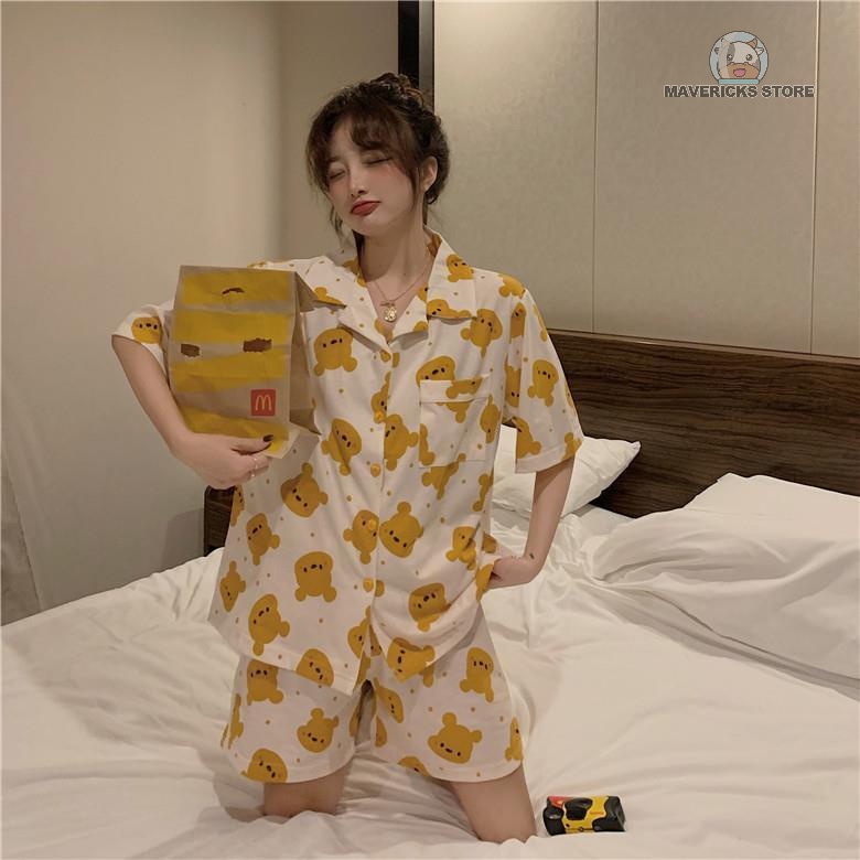 Bộ đồ ngủ ngắn tay in họa tiết gấu màu vàng kiểu Hàn Quốc mùa hè thoải mái đáng yêu dành cho nữ
