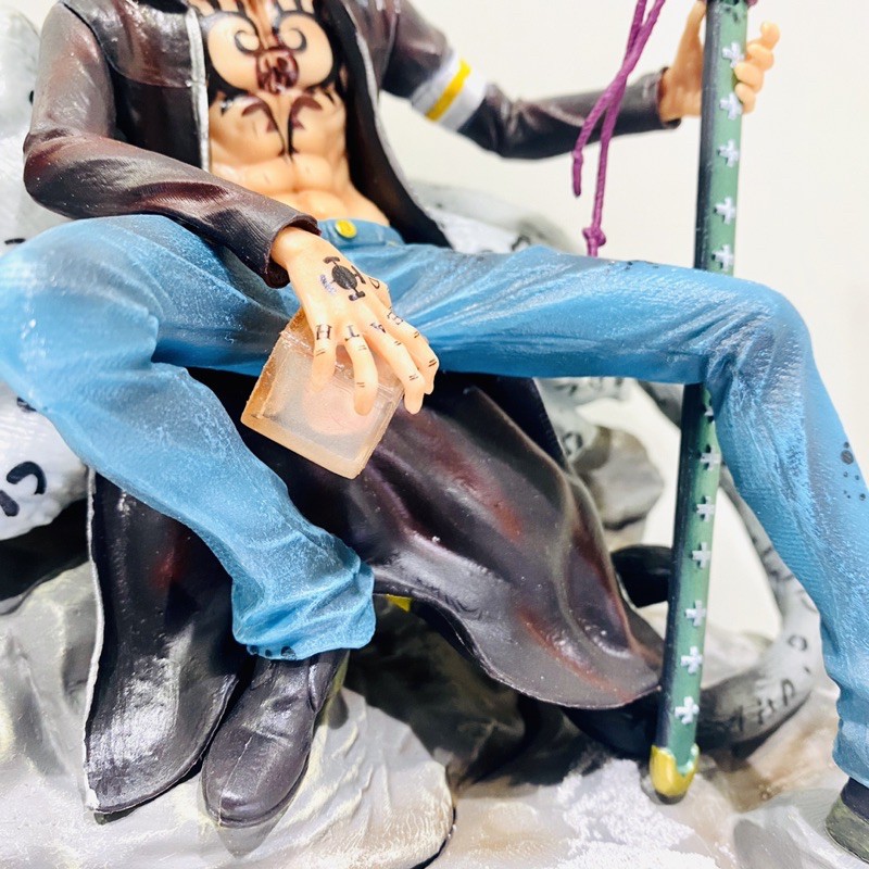 Mô Hình Trafalgar Law Cao 24cm Nặng 2kg - Tên đầy đủ Trafalgar D. Water Law Bác sĩ tử thần - Tượng Figure One Piece