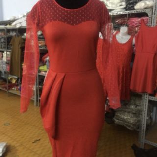 Đầm body tay dài nhúng eo