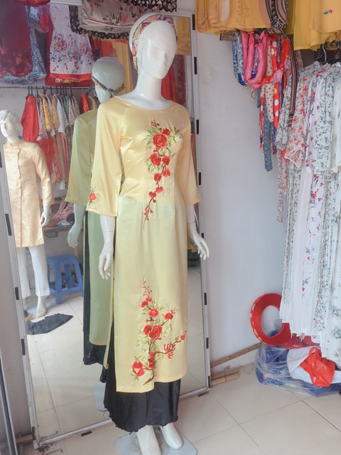 Thanh lý áo dài 3