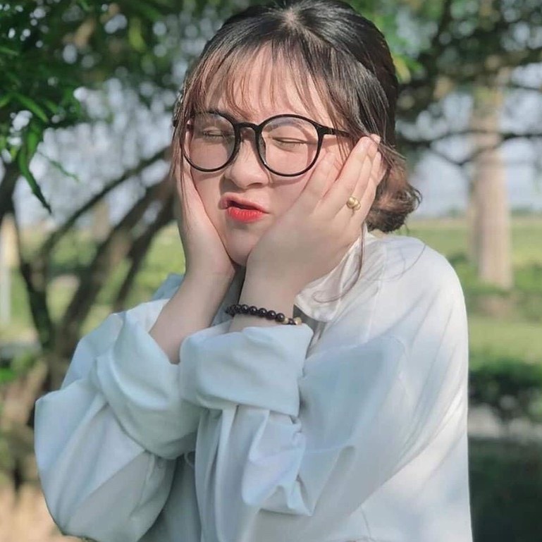 Kính Form tròn Nam Nữ  Tata Chất liệu nhựa hàn quốc kiểu dáng hot trend