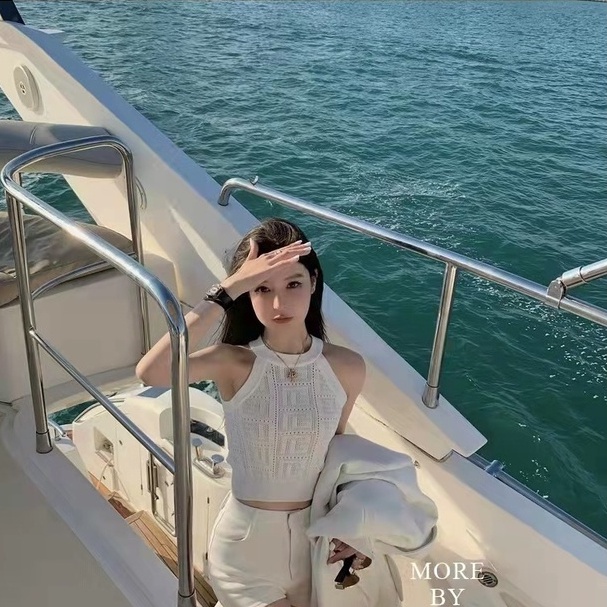 Áo hai dây ZHELIHANGFEI dệt kim ba chiều khoét rỗng gợi cảm