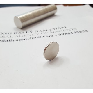 Nam châm trắng 18x2mm