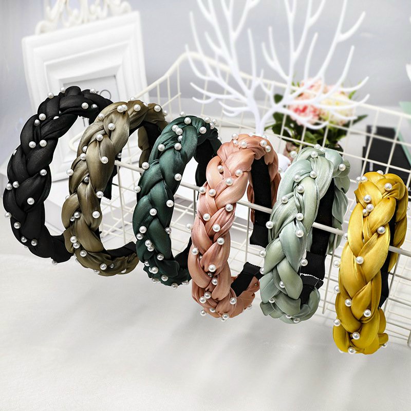 Mấn xinh đi kèm áo dài