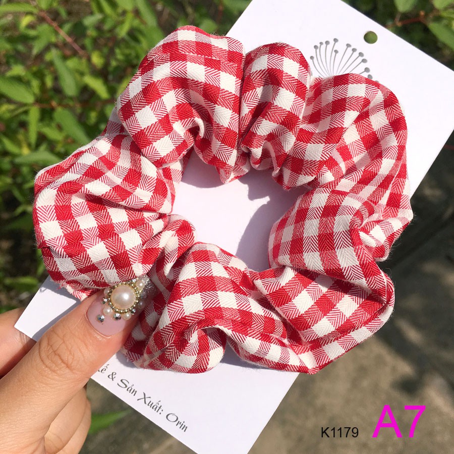 Dây buộc tóc, cột tóc vải scrunchies caro cao cấp Orin K1179