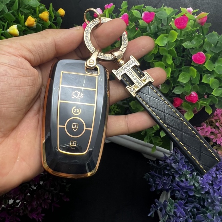 Bọc Chìa Khóa Đen vàng Ô Tô Ford Explorer 4 Nút