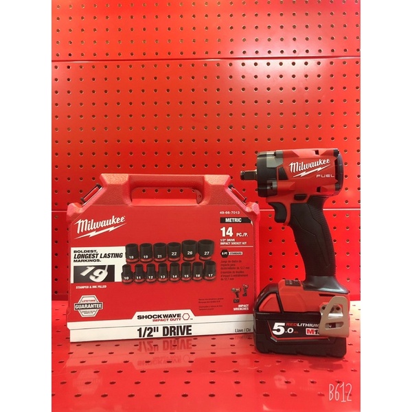 Máy siết bulong Milwaukee M18 FIW 212