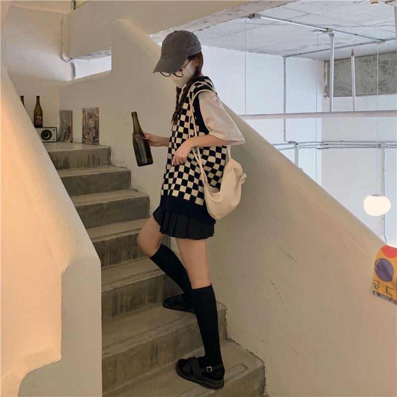 Áo len không tay cổ chữ V dáng rộng họa tiết sọc ca rô phong cách retro  | BigBuy360 - bigbuy360.vn