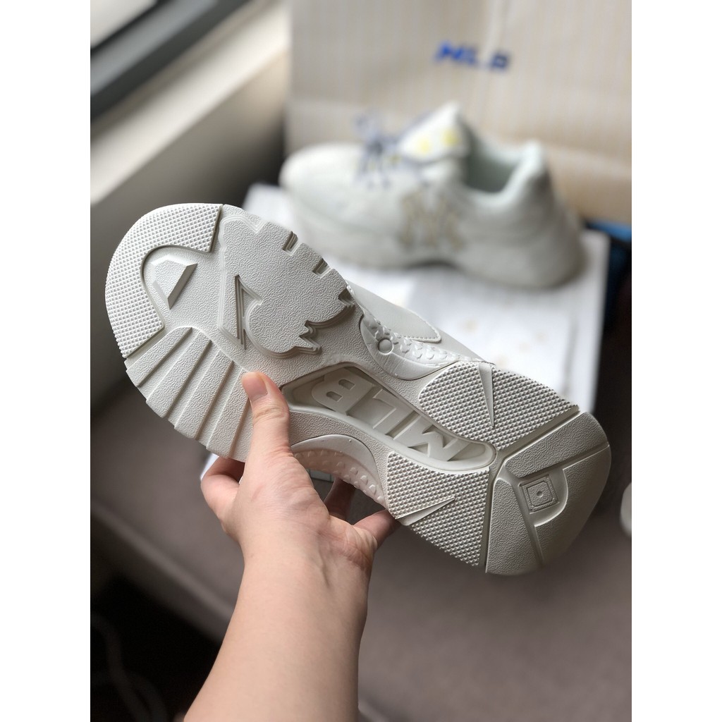 [FreeShip – Hàng chất lượng cao] Giày thể thao,Giày sneaker - 𝐌.𝐋.𝐁 NY chữ vàng | BigBuy360 - bigbuy360.vn