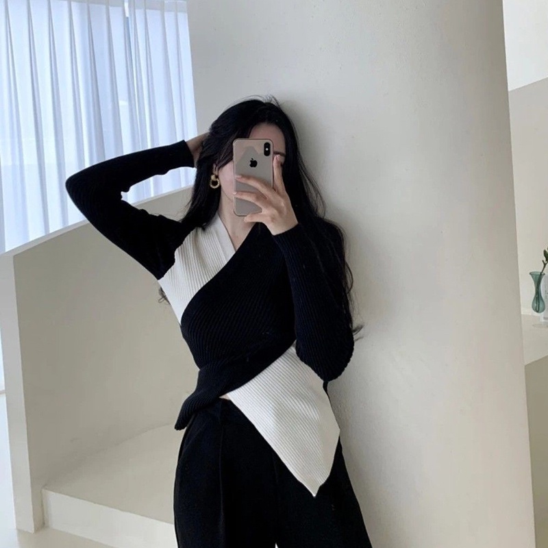 IELGY    Ladies V-neck Contrast Color Waist Irregular Knitted Sweater Long Sleeve