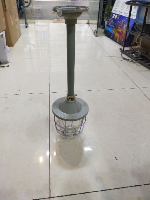 Combo đèn chống 100w và ty sắt
