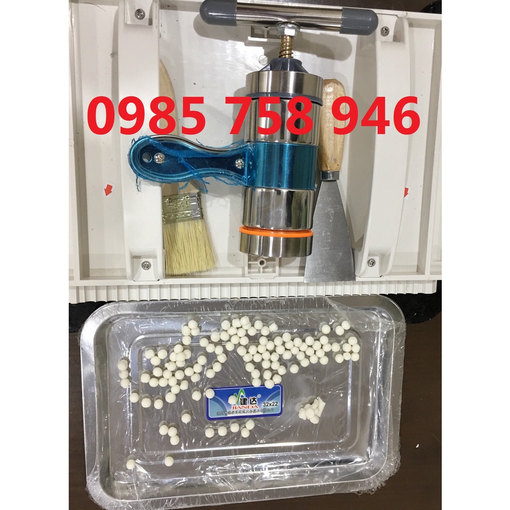 Máy làm viên trân châu , bánh nhãn... thủ công