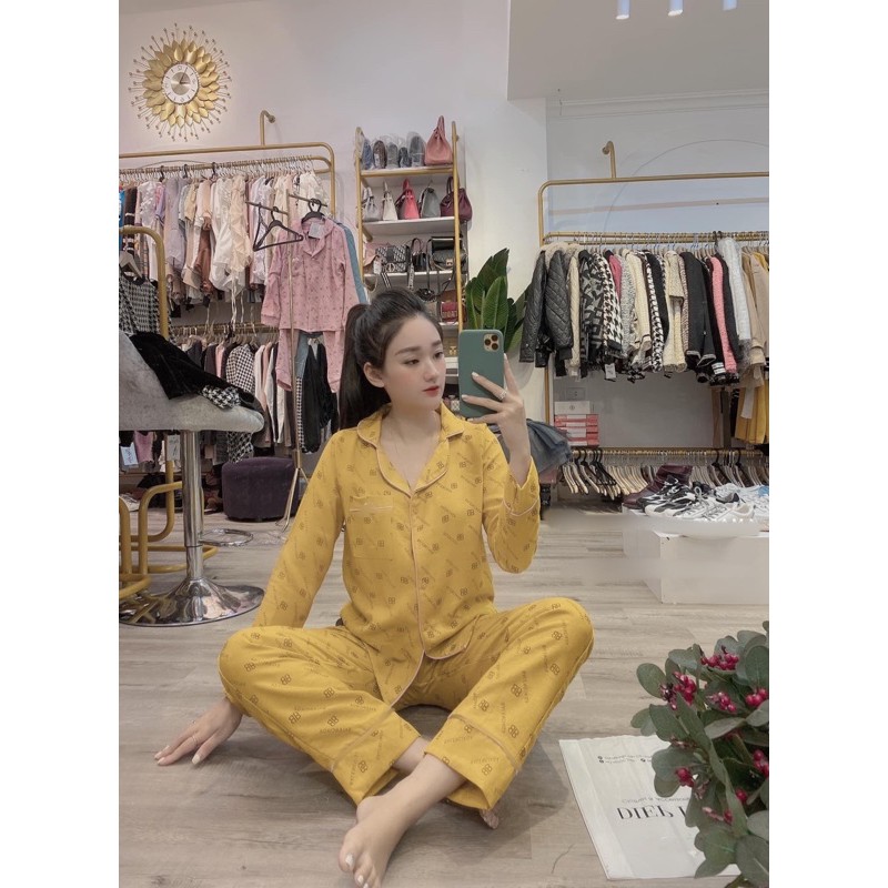 Bộ Pijama Nhung Tăm Dài Tay | WebRaoVat - webraovat.net.vn