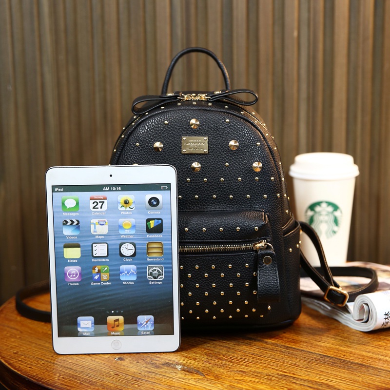 Ba Lô Da Đính Đinh Tán Thời Trang Dành Cho Nữ