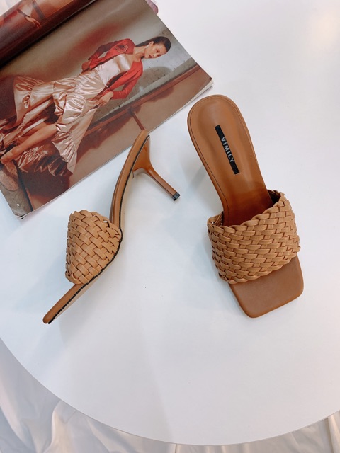 Guốc quai Tết nhỏ gót nhọn 7cm