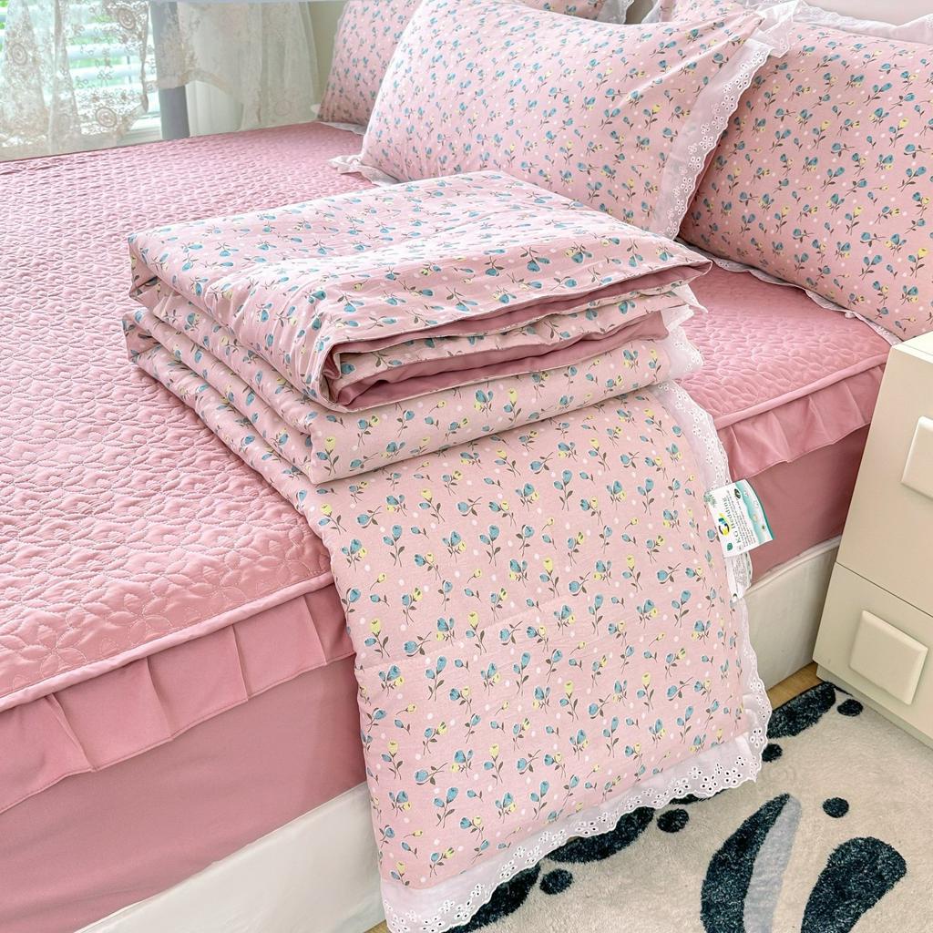 Bộ chăn ga chất liệu cotton đũi mềm mại nhập khẩu, set 5 món bo chun viền bèo chăn ga họa tiết Vintage xinh xắn