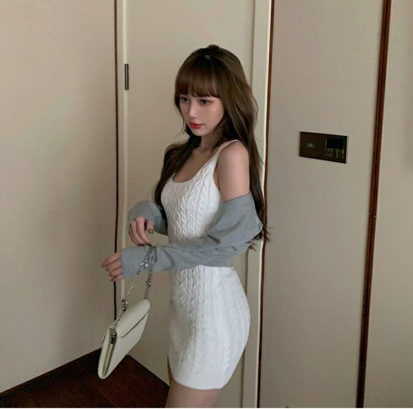 Đầm dệt kim SUXI hai dây màu trắng dáng ôm phong cách Hàn Quốc thời trang