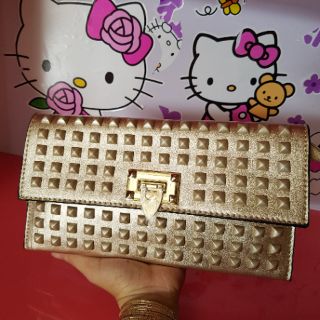 Clutch đinh siêu đẹp siêu hot