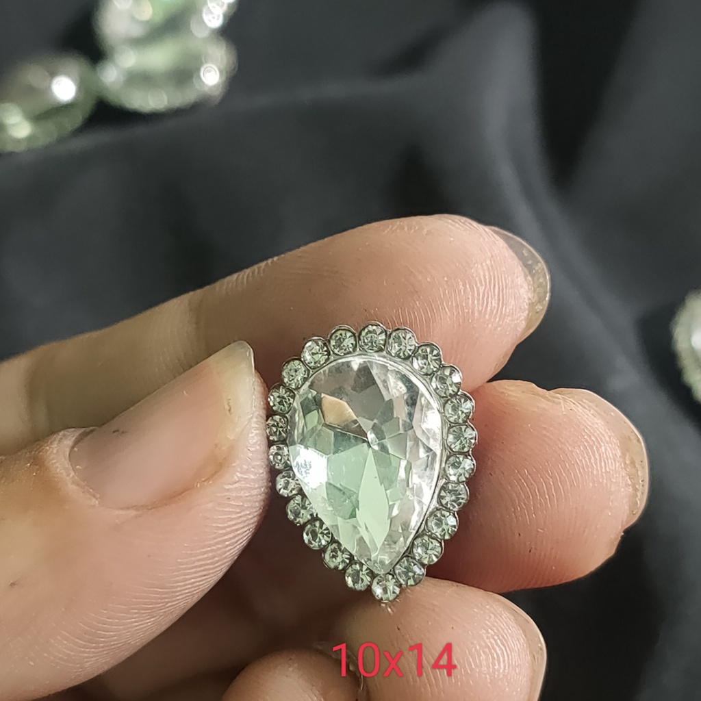 Đá xoàn trắng hình giọt nước đủ size làm phụ kiện handmade, DIY