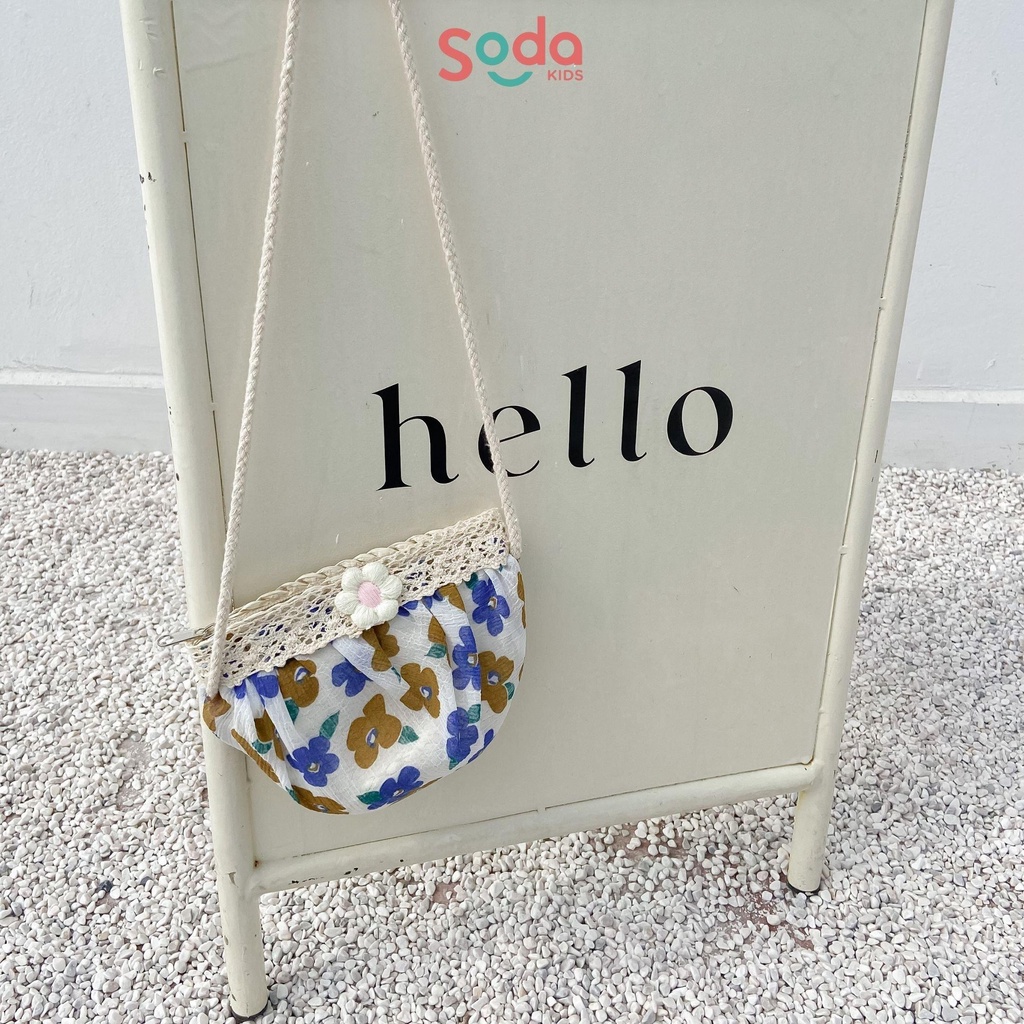 Túi vải đeo chéo cho bé SODA KIDS hoạ tiết hoa nhí summer phong cách Hàn Quốc, dây đeo có thể điều chỉnh