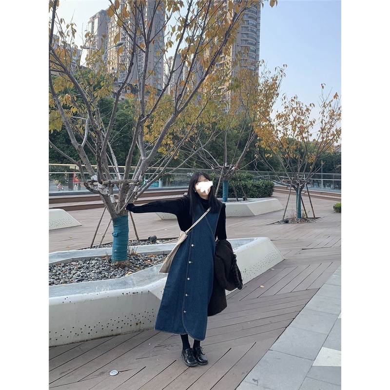 Yếm bò ulzzang kiểu dáng độc lạ mặc được hai kiểu phong cách hàn quốc
