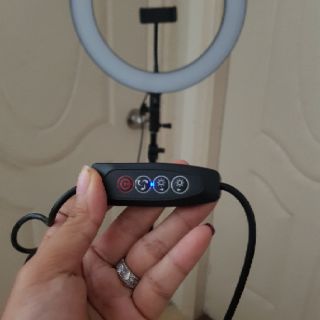 Đèn live stream, đèn make up