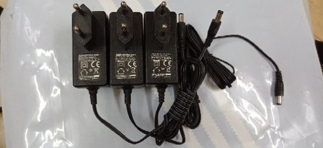 Adapter 12V-1A